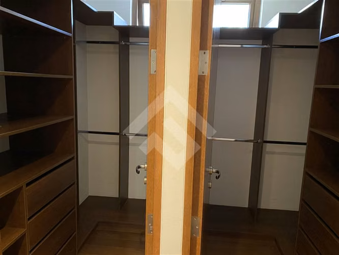 Departamento en venta de 3 dorm. en Lo Barnechea