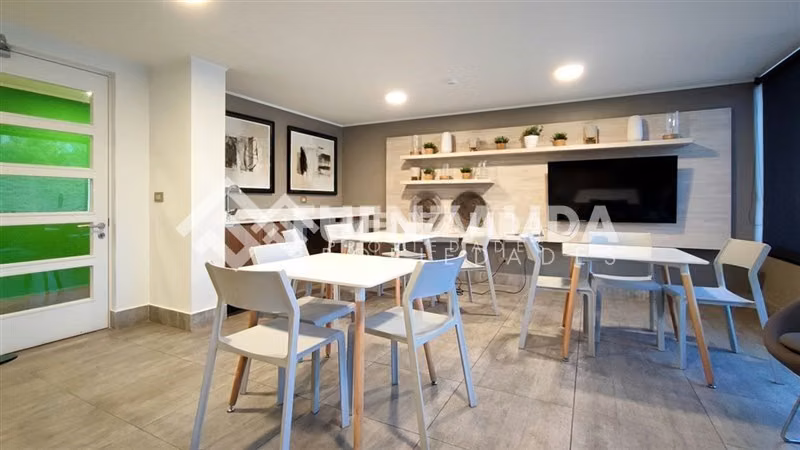 Departamento en venta de 1 dorm. en Estación Central