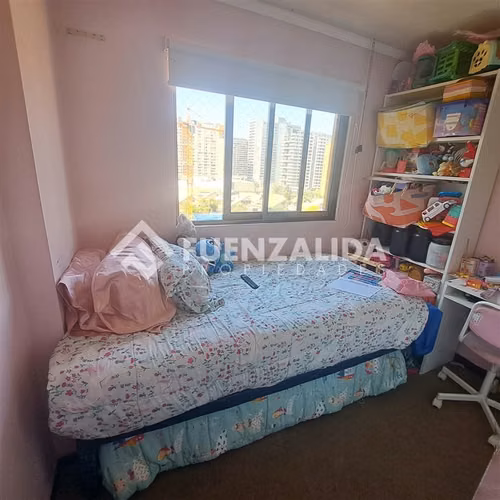 Metro Mirador Departamento en venta de 2 dorm. en La Florida
