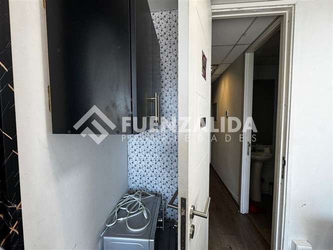 Oficina con 1 baño en venta en Estación Central - Imagen 9