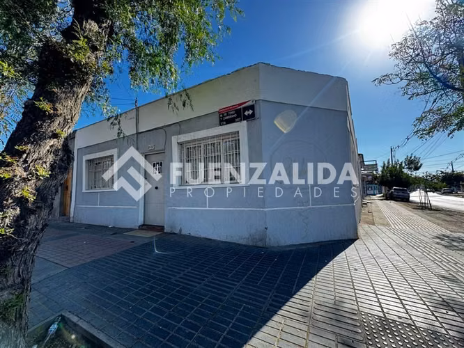 Casa en venta de 4 dorm y 2 baños. en San Joaquín