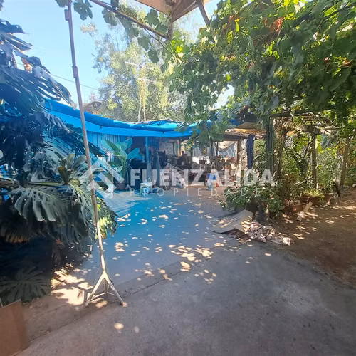 Gran terreno Casa en venta de 3 dorm. en San Miguel