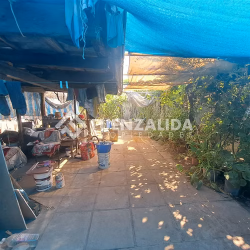 Gran terreno Casa en venta de 3 dorm. en San Miguel