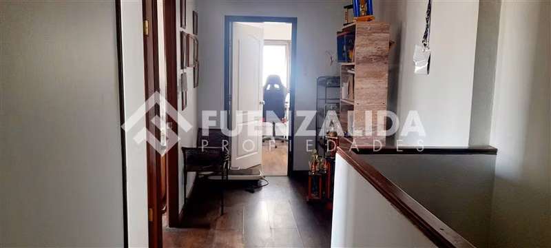 Casa en venta de 5 dorm. en San Ramón
