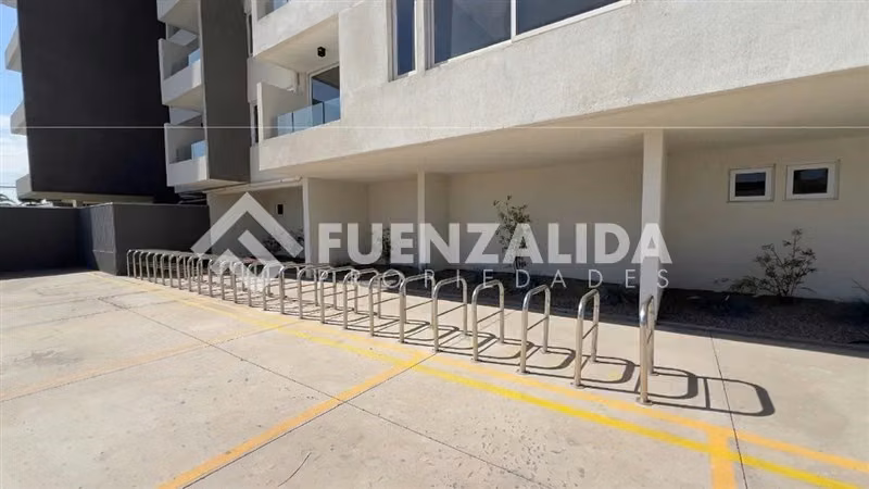 Departamento en venta de 1 dorm. en La Cisterna