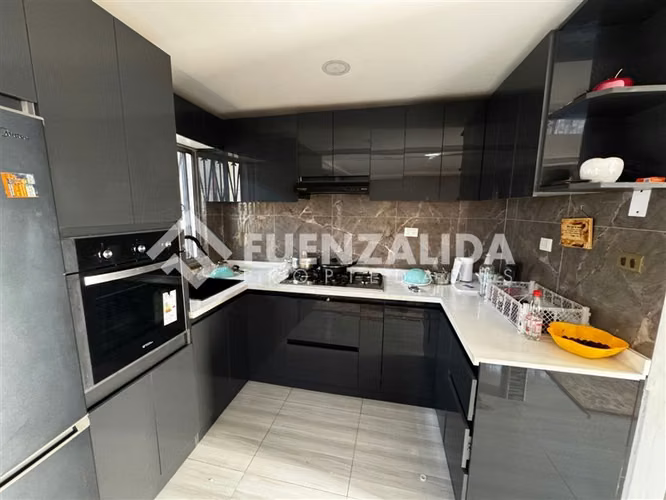 Casa en venta de 3 dorm. en La Cisterna - Imagen 5