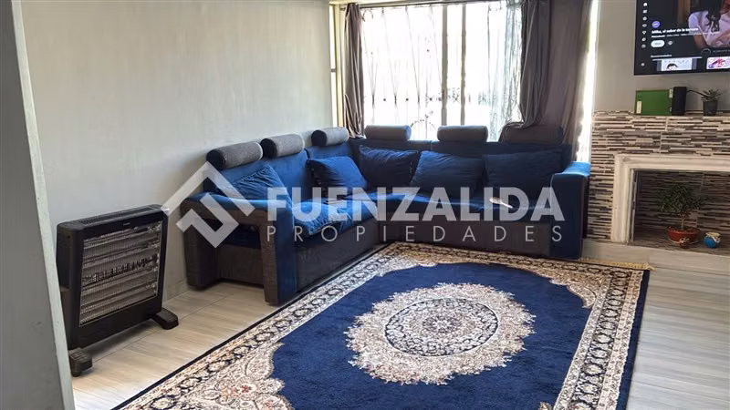 Casa en venta de 3 dorm. en La Cisterna