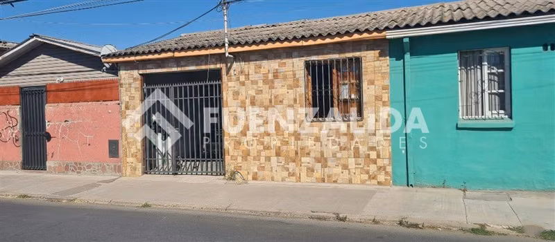 Casa en venta de 3 dormitorios en Pedro Aguirre Cerda