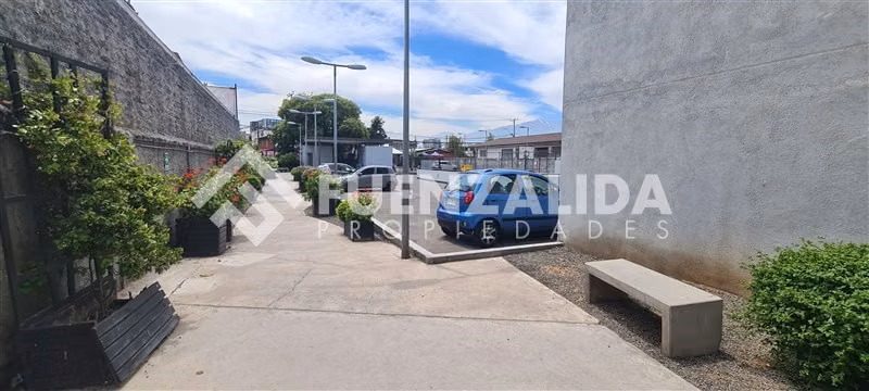 Departamento en venta de 3 dorm. en La Cisterna