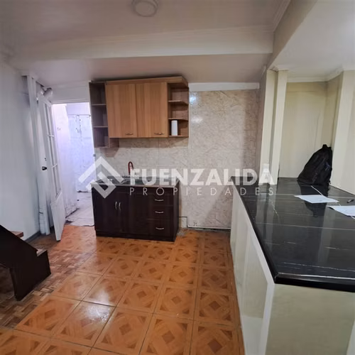 Casa en venta de 3 dorm. en Independencia
