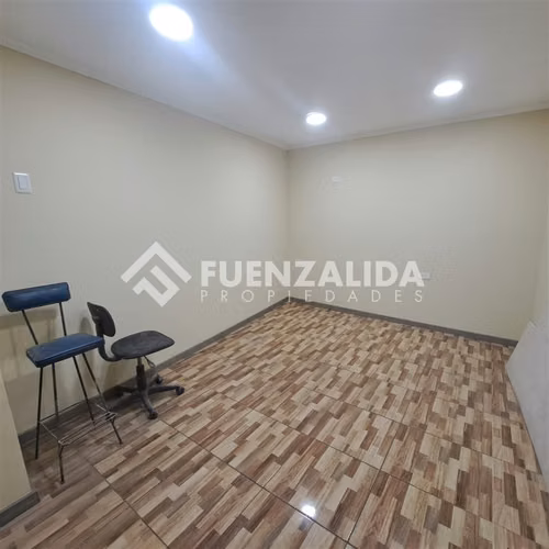 Casa en venta de 3 dorm. en Independencia - Imagen 3