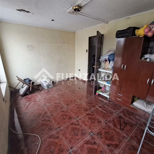 Casa con Locales comerciales en venta. en Maipú