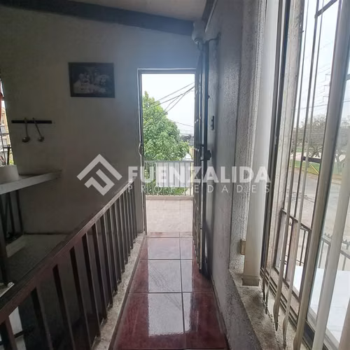 Casa con Locales comerciales en venta. en Maipú