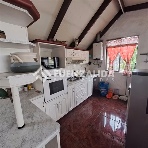 Casa con Locales comerciales en venta. en Maipú