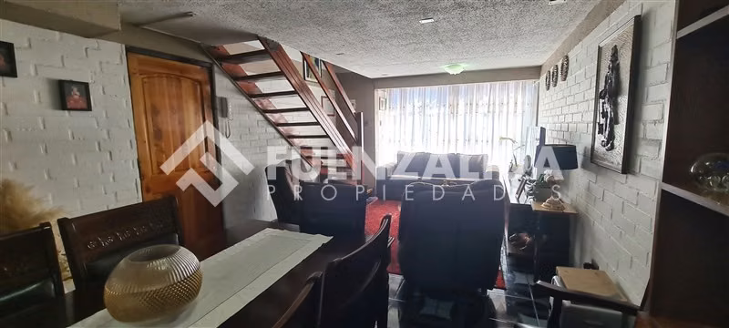 Casa en venta de 2 dorm. en San Bernardo