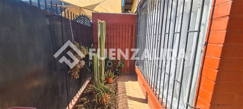Casa en venta de 2 dorm. en San Bernardo