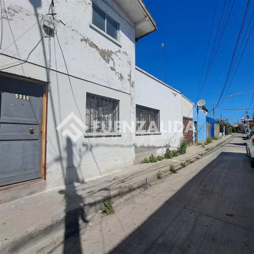 Casa en venta de 5 dorm. en San Miguel