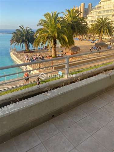 Departamento en venta de 4 dorm. en Algarrobo