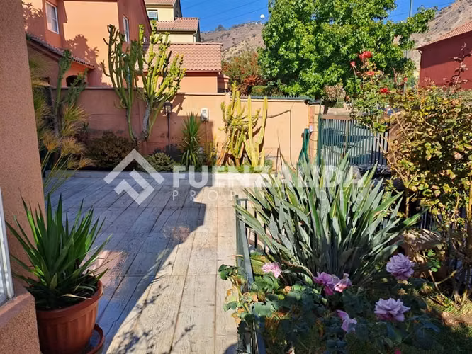 Gran Oportunidad!!! Casa en venta de 4 dorm. en Quilicura - Imagen 5