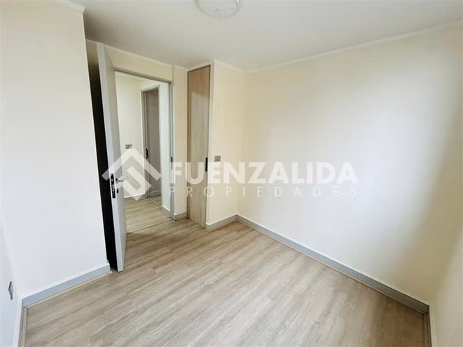 Departamento en venta de 3 dorm. en La Cisterna