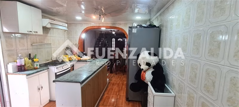 Casa en venta de 4 dorm. en Puente Alto