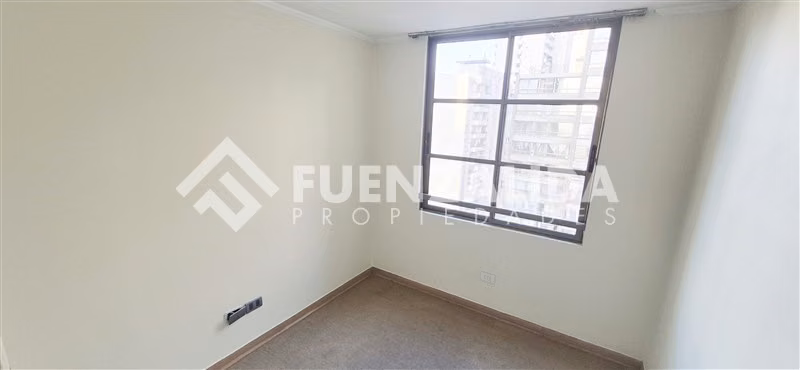 Oportunidad Departamento en venta de 2 dorm. en Santiago