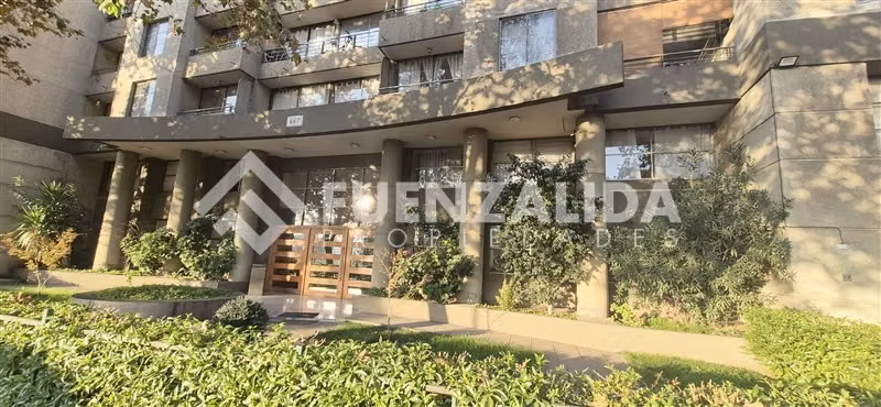 Oportunidad Departamento en venta de 2 dorm. en Santiago