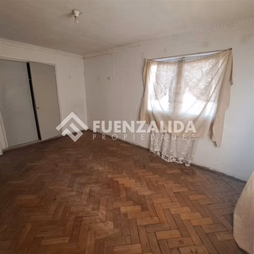 Casa en venta de 4 dorm. en Pedro Aguirre Cerda