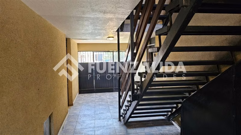 Departamento en venta de 3 dorm. en San Ramón