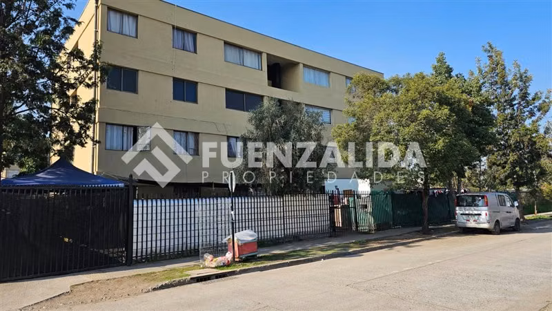 Departamento en venta de 3 dorm. en San Ramón