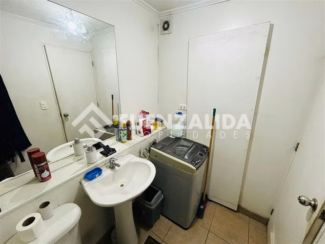 Departamento en venta de 3 dorm. en La Cisterna