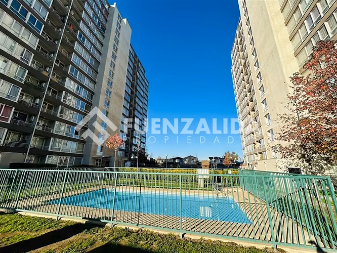 Departamento en venta de 3 dorm. en La Cisterna