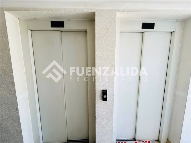 Departamento en venta de 3 dorm. en La Cisterna