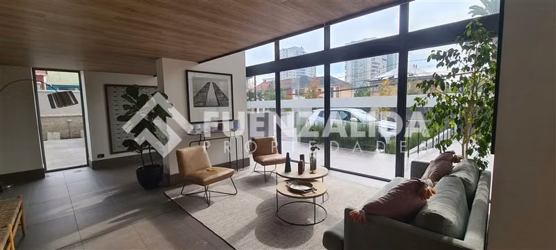 Departamento en venta de 2D/2B+Est Metro San Miguel