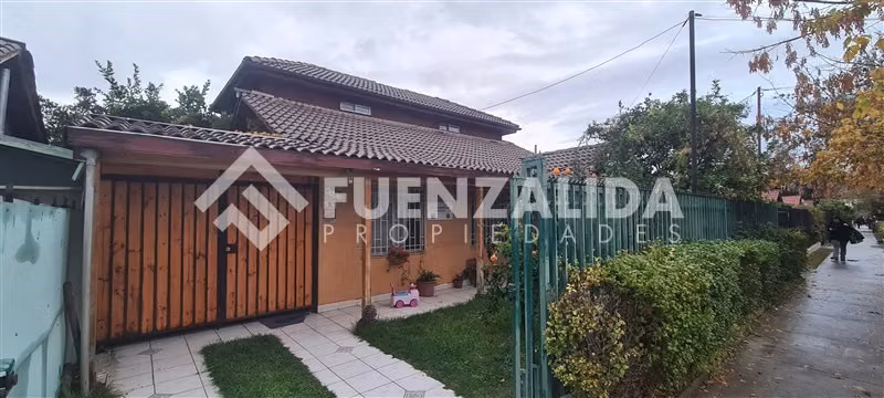 Casa en venta de 5D/2B Puente Alto a pasos Metro Protectora - Imagen 4