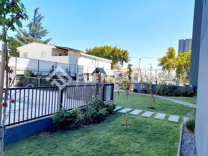 Depto en venta de 3D/2B + Est + Bod Metro Ciudad del Niño