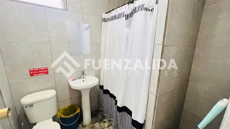 Casa para inversión en venta de 20 dorm. en Lo Espejo
