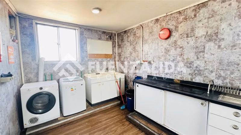 Casa para inversión en venta de 20 dorm. en Lo Espejo