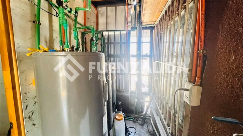 Casa para inversión en venta de 20 dorm. en Lo Espejo