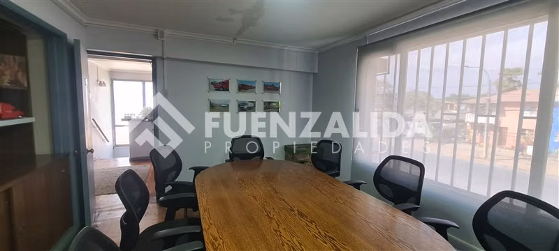 Excelente Oficina en venta en San Joaquín/Diagonal Sta Elena