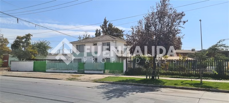 Excelente Oficina en venta en San Joaquín/Diagonal Sta Elena