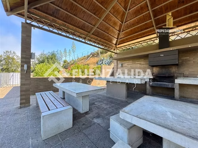Departamento 2D/2B+Est en Condominio Dulce Horizonte