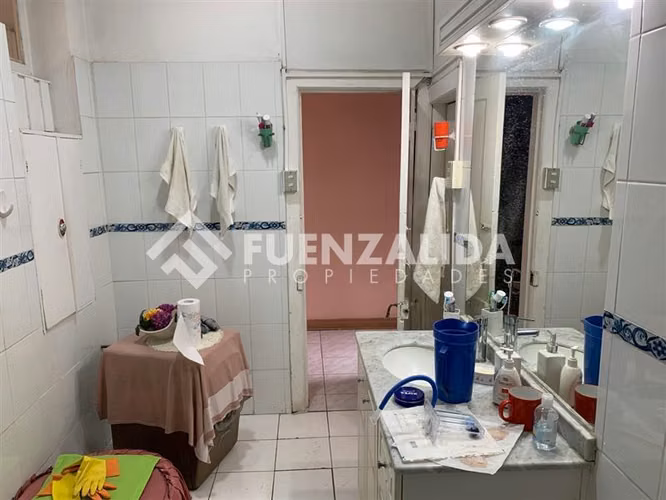 Solo Contado!!! Casa en venta de 4 dorm. en Independencia