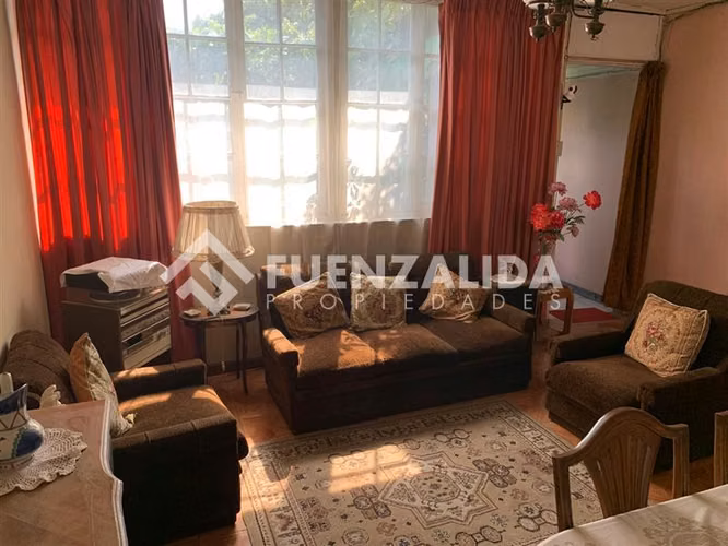 Solo Contado!!! Casa en venta de 4 dorm. en Independencia