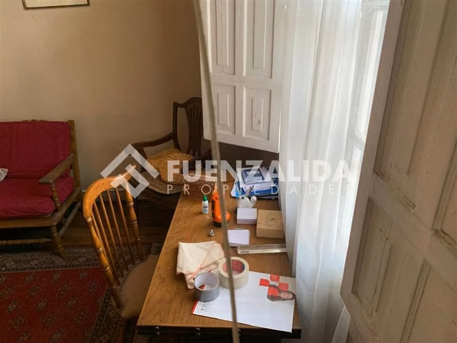 Solo Contado!!! Casa en venta de 4 dorm. en Independencia