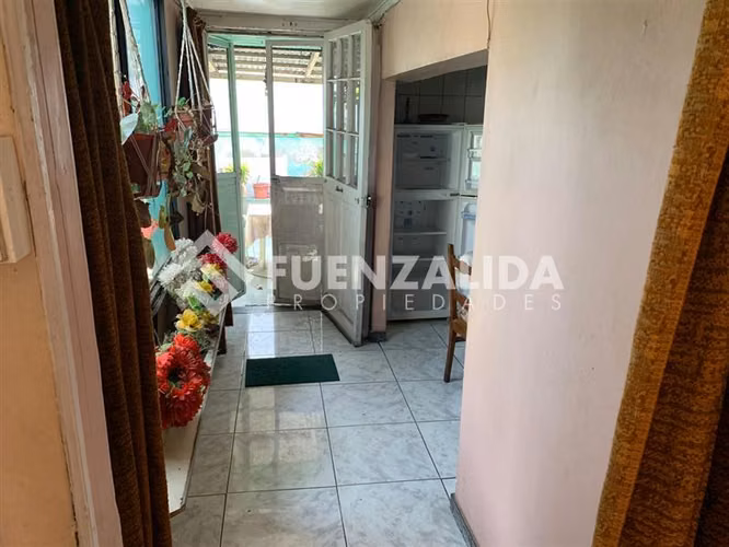 Solo Contado!!! Casa en venta de 4 dorm. en Independencia