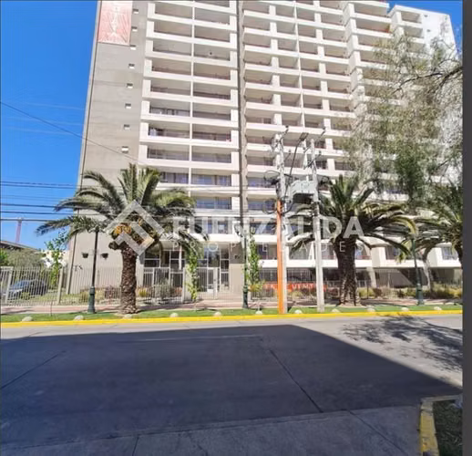 Departamento en venta de 2 dorm y 2 bañ en La Cisterna