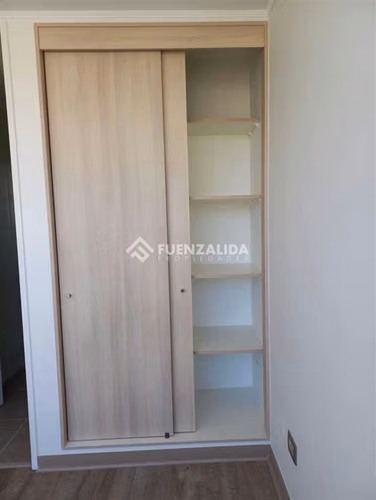 Departamento en venta de 1 dorm. en Estación Central