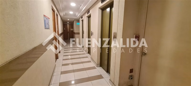 Oficina en venta San Miguel, Metro El Llano con est y bodega