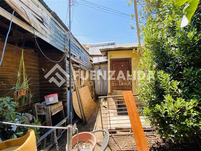 Sitio Habitacional en venta en La Cisterna